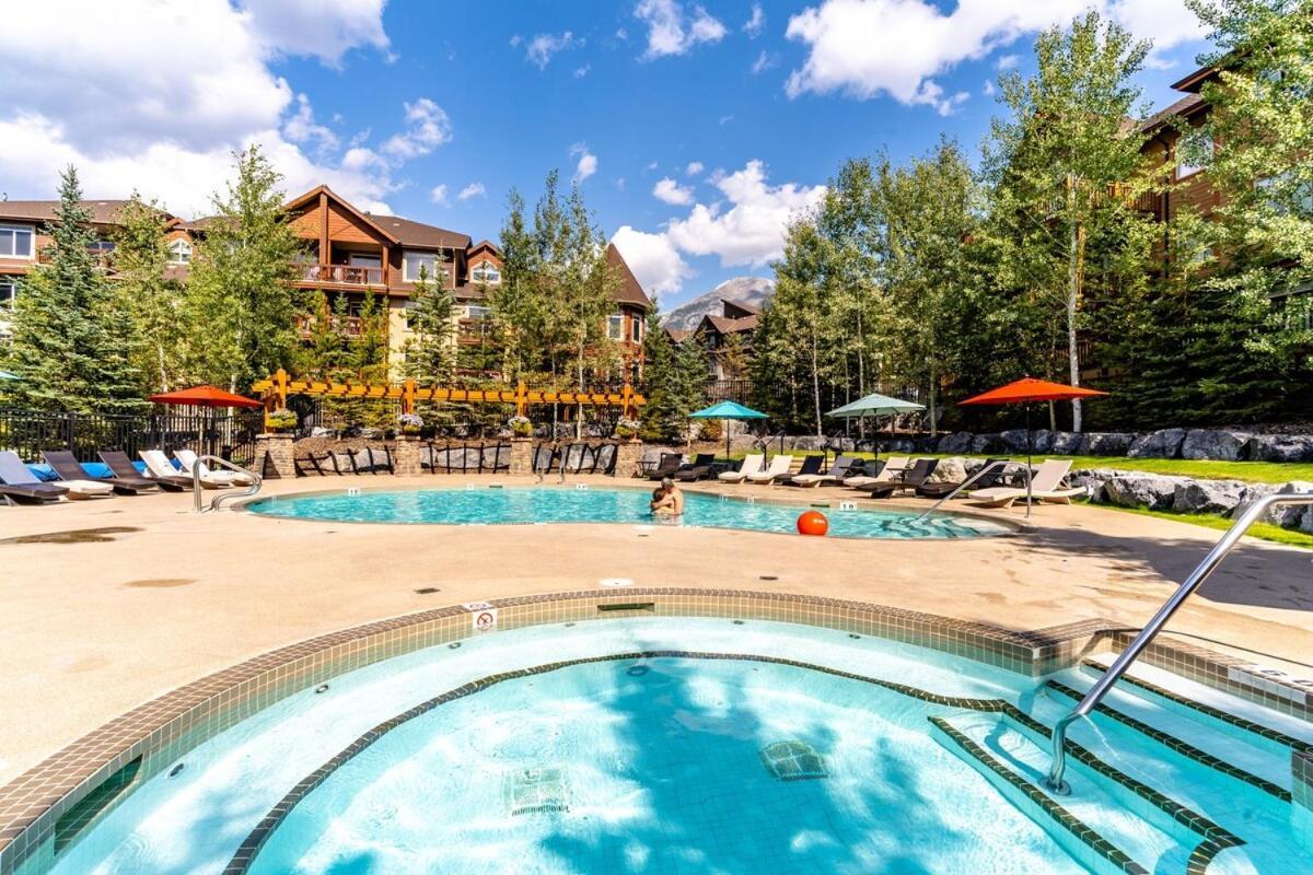 קאנמור The Raven Suite At Stoneridge Mountain Resort מראה חיצוני תמונה