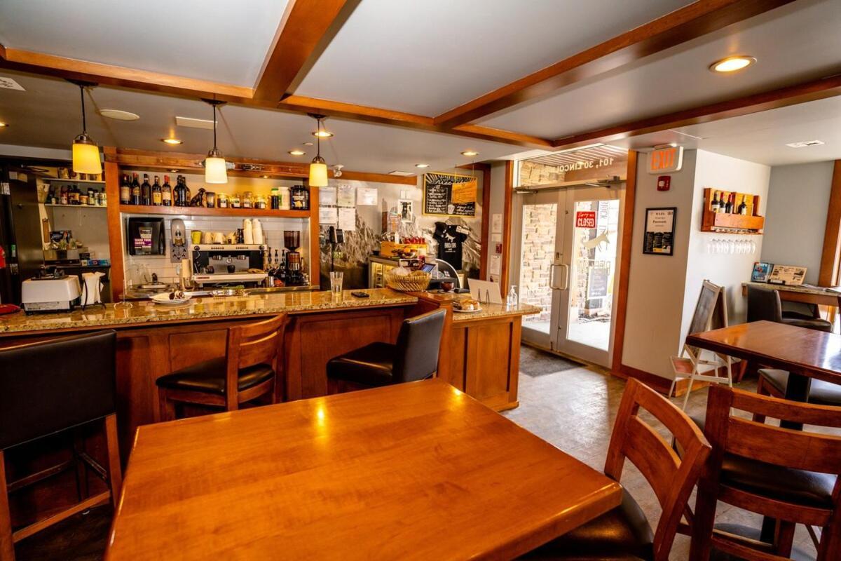 קאנמור The Raven Suite At Stoneridge Mountain Resort מראה חיצוני תמונה